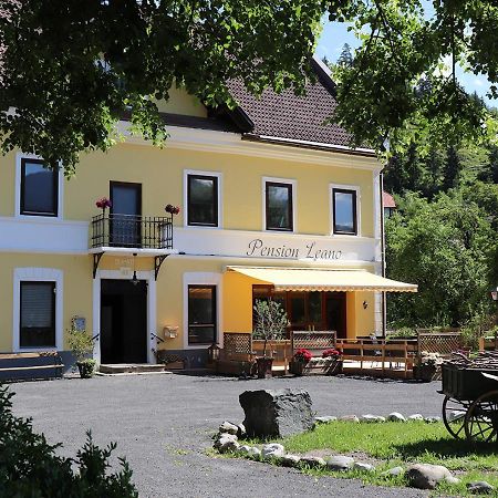 Pension Leano Nötsch Екстериор снимка